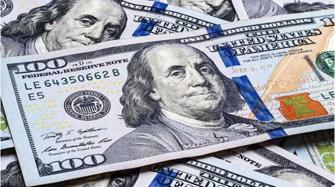 تعرف على سعر الدولار فى البنك المركزى المصرى.. 54.51 جنيه للشراء